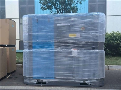 Pemampat udara dibungkus secara standard dan dihantar!
